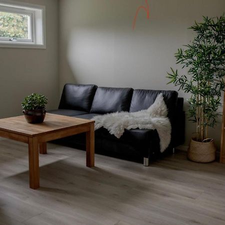 Jasund Sunview Apartman Lyngdal Kültér fotó
